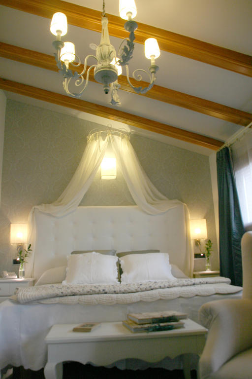 Hotel Castillo De Alquézar Eksteriør billede